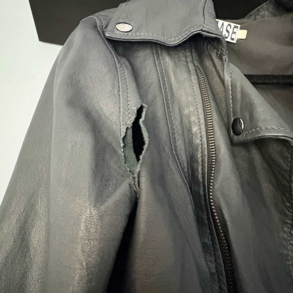 Please Italian Leather Coat size XS to S - Picture 3 of 11
